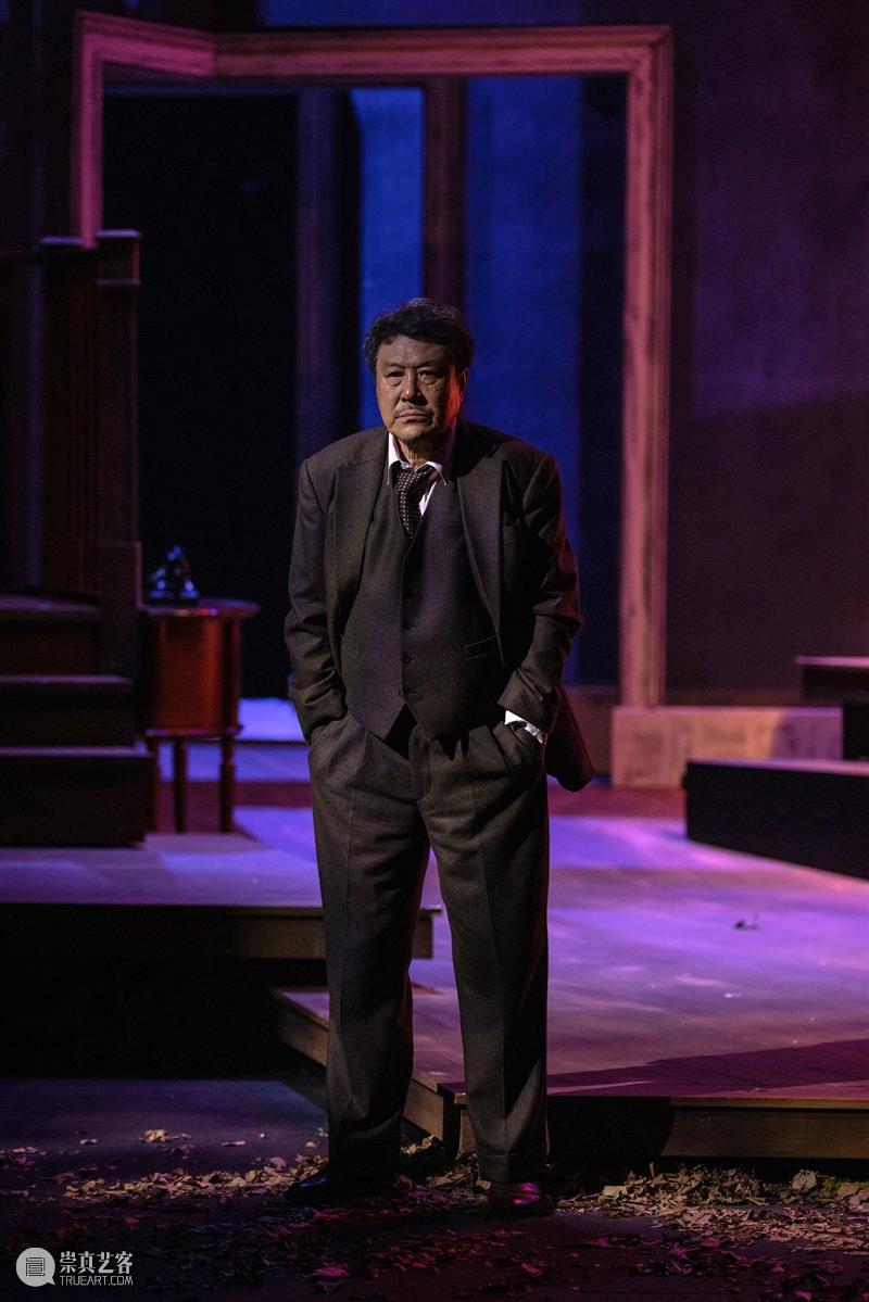 《推销员之死》导演林奕专访 上海话剧艺术中心 推销员之死 导演 林奕 新闻 记者 潘妤阿瑟·米勒 战后 美国 剧作 剧本 崇真艺客